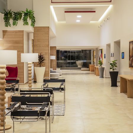 Fiesta Inn Celaya Galerias Exterior photo