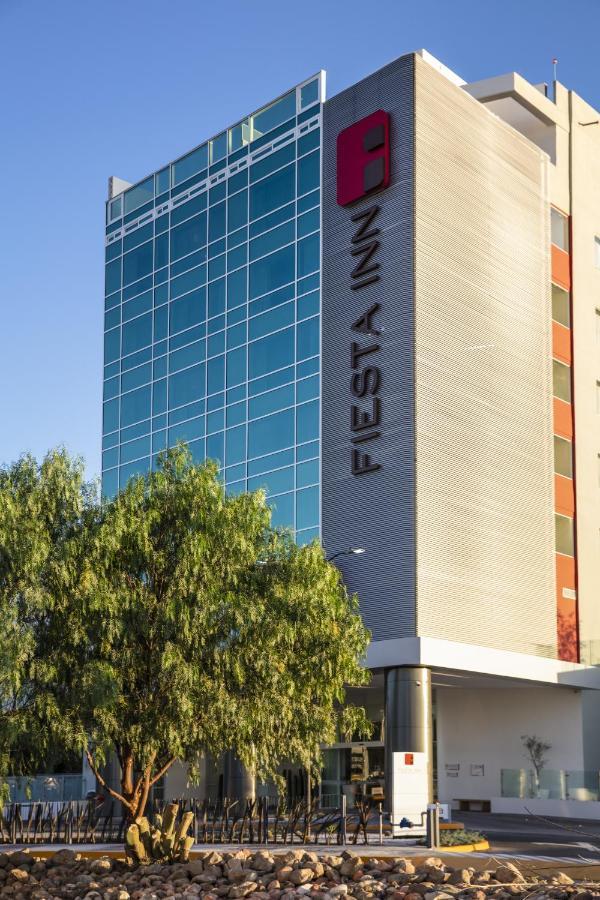 Fiesta Inn Celaya Galerias Exterior photo