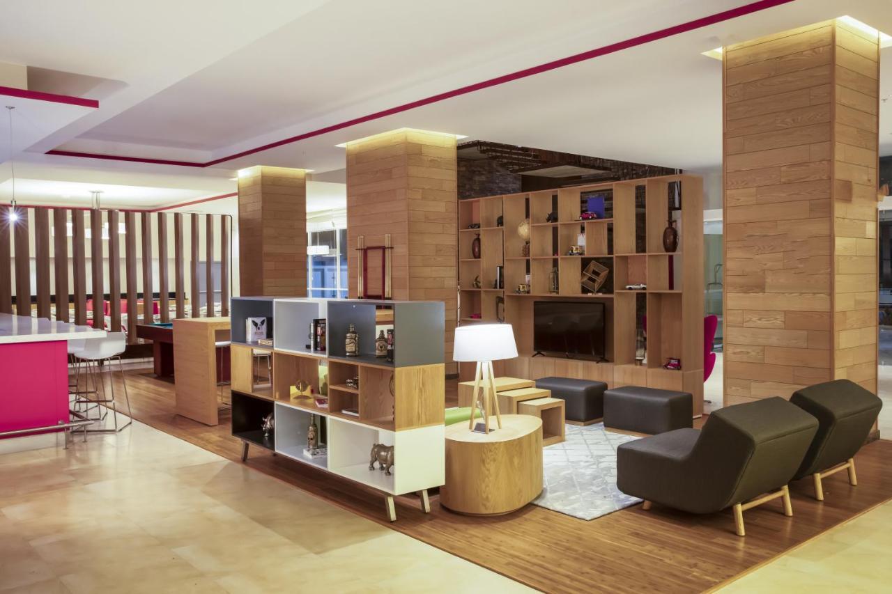 Fiesta Inn Celaya Galerias Exterior photo